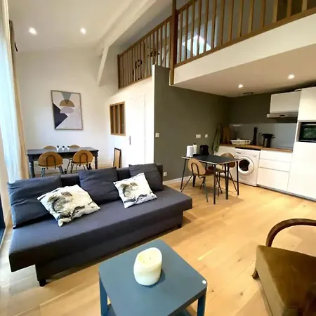 Apartment Saint Michel - Sublime T2 A Deux Pas Du Metro *